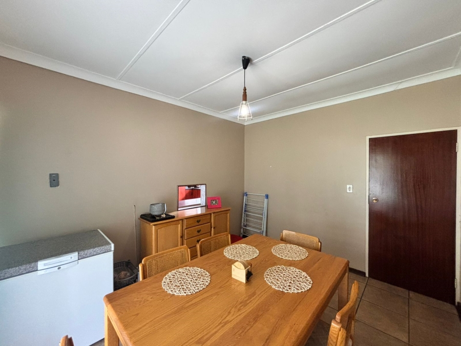 3 Bedroom Property for Sale in La Hoff North West